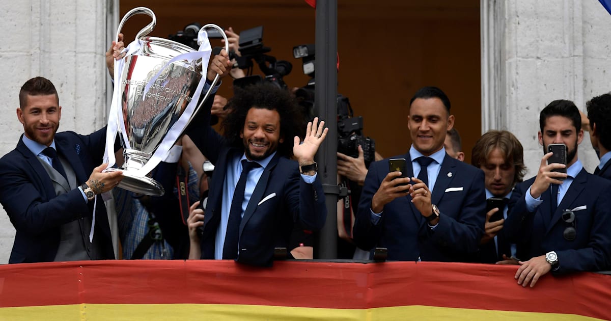 Real Madrid Fc Barcelona And Man Utd Lead The Way In France Football S Top 10 Clubs In The World Techbuzz