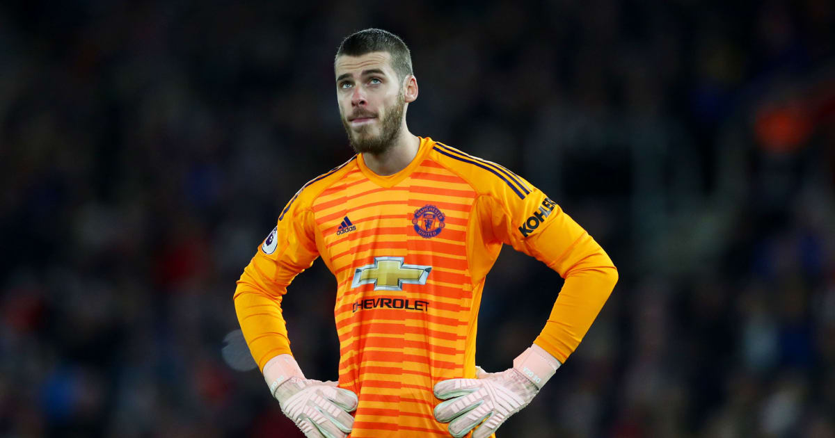 Manchester united shop orange goalkeeper kit
