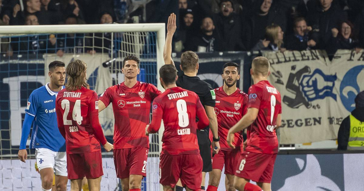 Die Wahre Tabelle Der 2 Bundesliga Nach Dem 18 Spieltag
