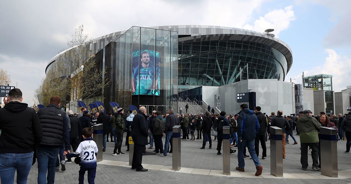 Daniel Levy Refuses To Rule Out Future Aia Naming Rights Deal For Tottenham Hotspur Stadium 90min