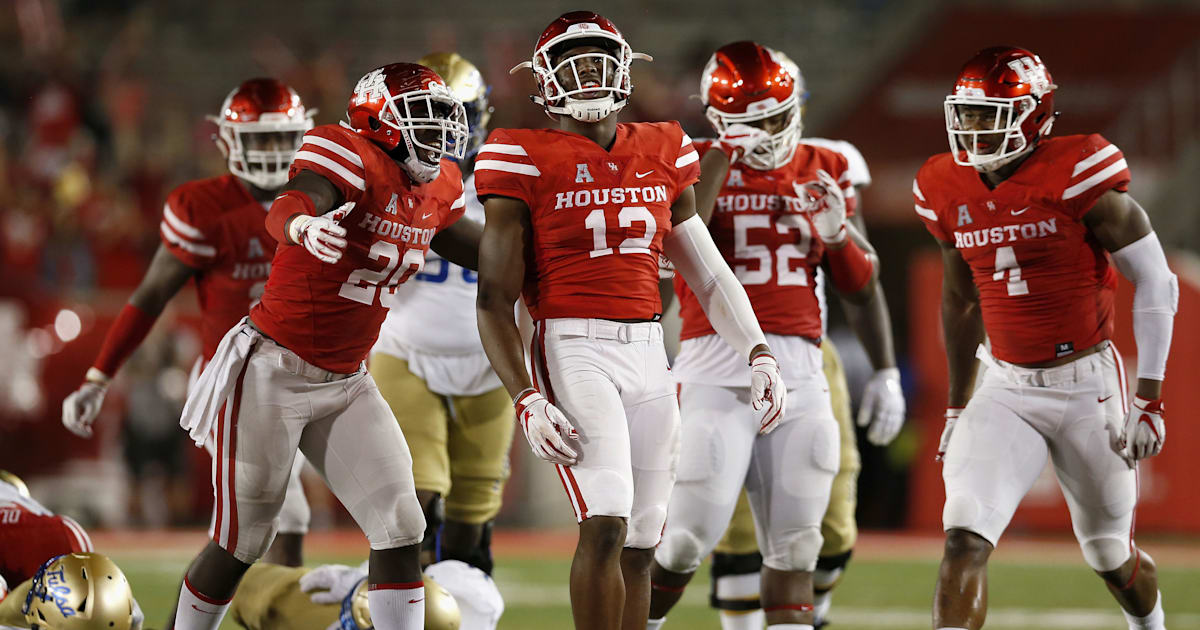 College Football Unranked Houston Is Favored Over Undefeated Usf