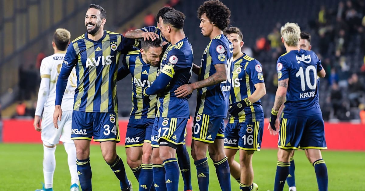Kırklarelispor-Fenerbahçe Maçının İlk 11'leri Belli Oldu | 90min