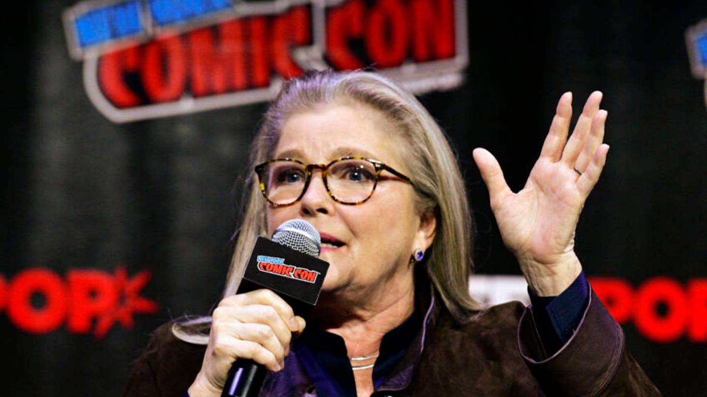 kate mulgrew net worth 2022 - Ilustrasi 3