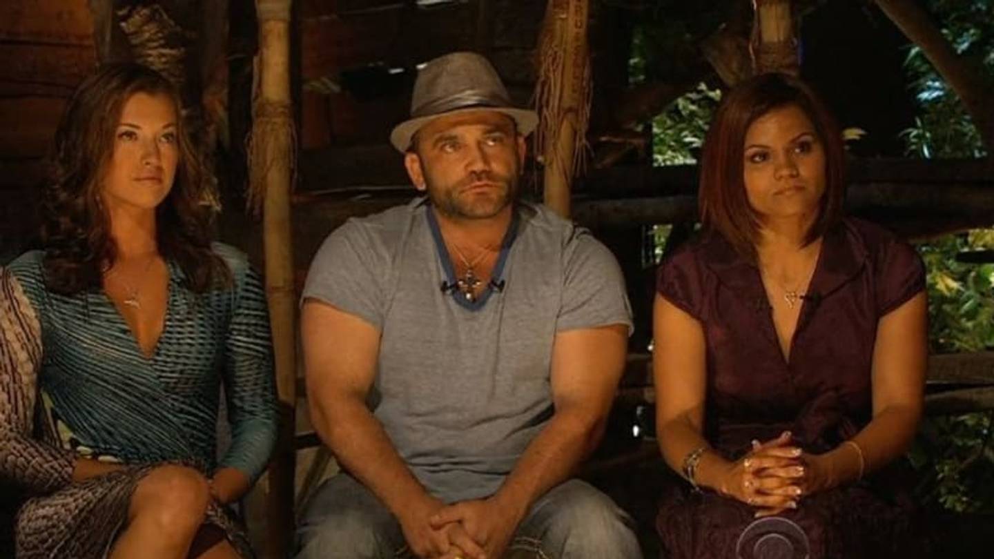 how many times was russell on survivor - Ilustrasi 2