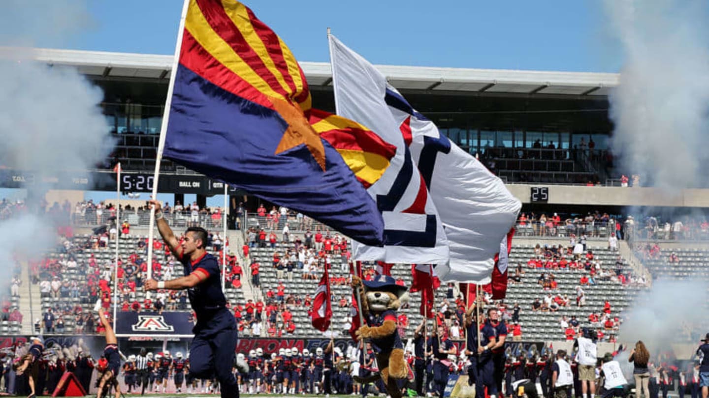 Arizona Football unveils their locker room renovations