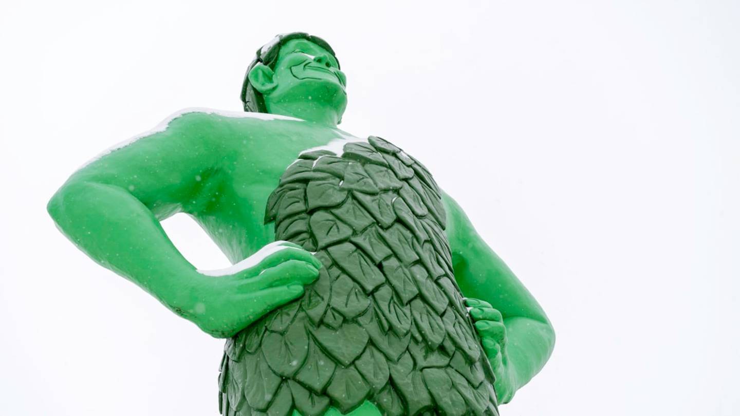 7 of the World's Quirkiest Statues
