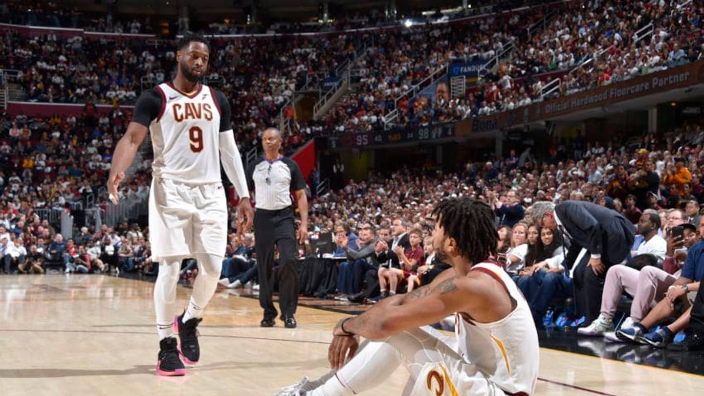 derrick rose leaves cavs