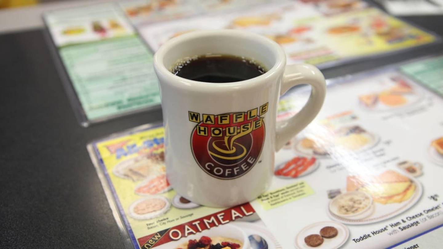 11 Late-Night Facts About Waffle House