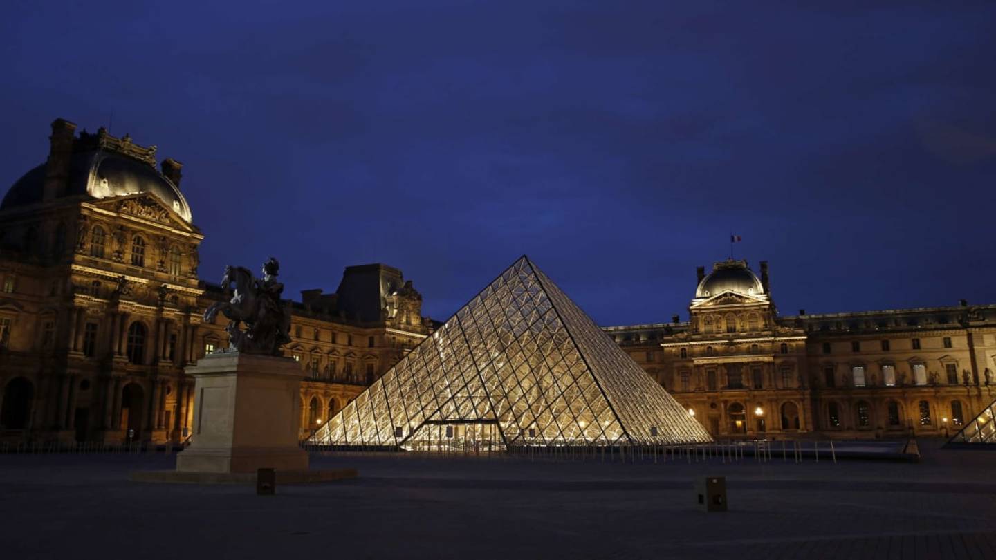 The Louvre Just Launched a New Online Database With Its Entire CollectionâMore Than 480,000 Artworks
