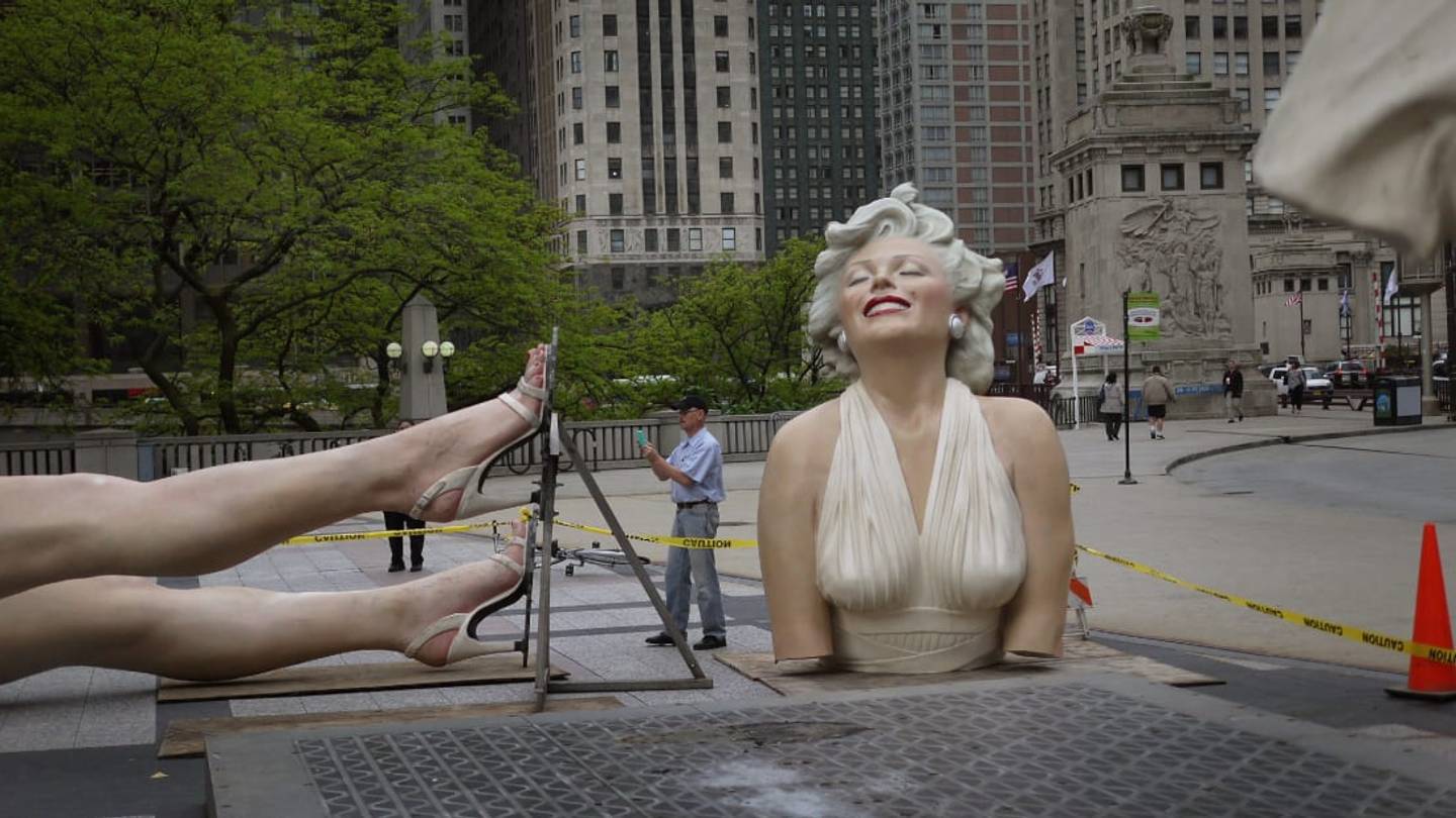 7 Controversial Modern Statues