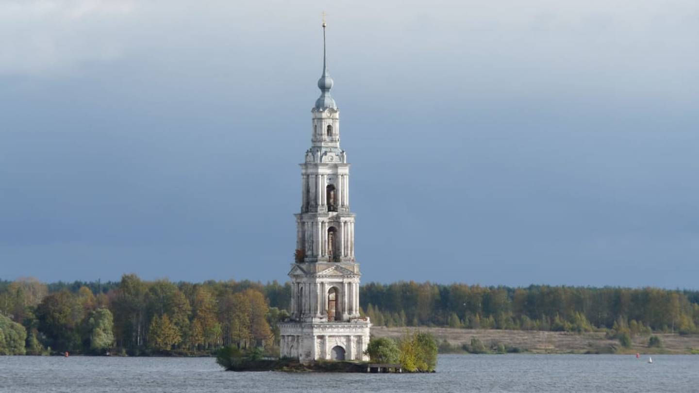 10 Drowned Towns You Can Visit