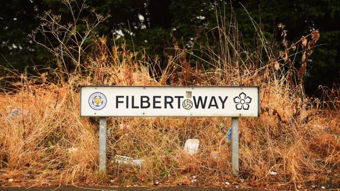 foxesofleicester.com