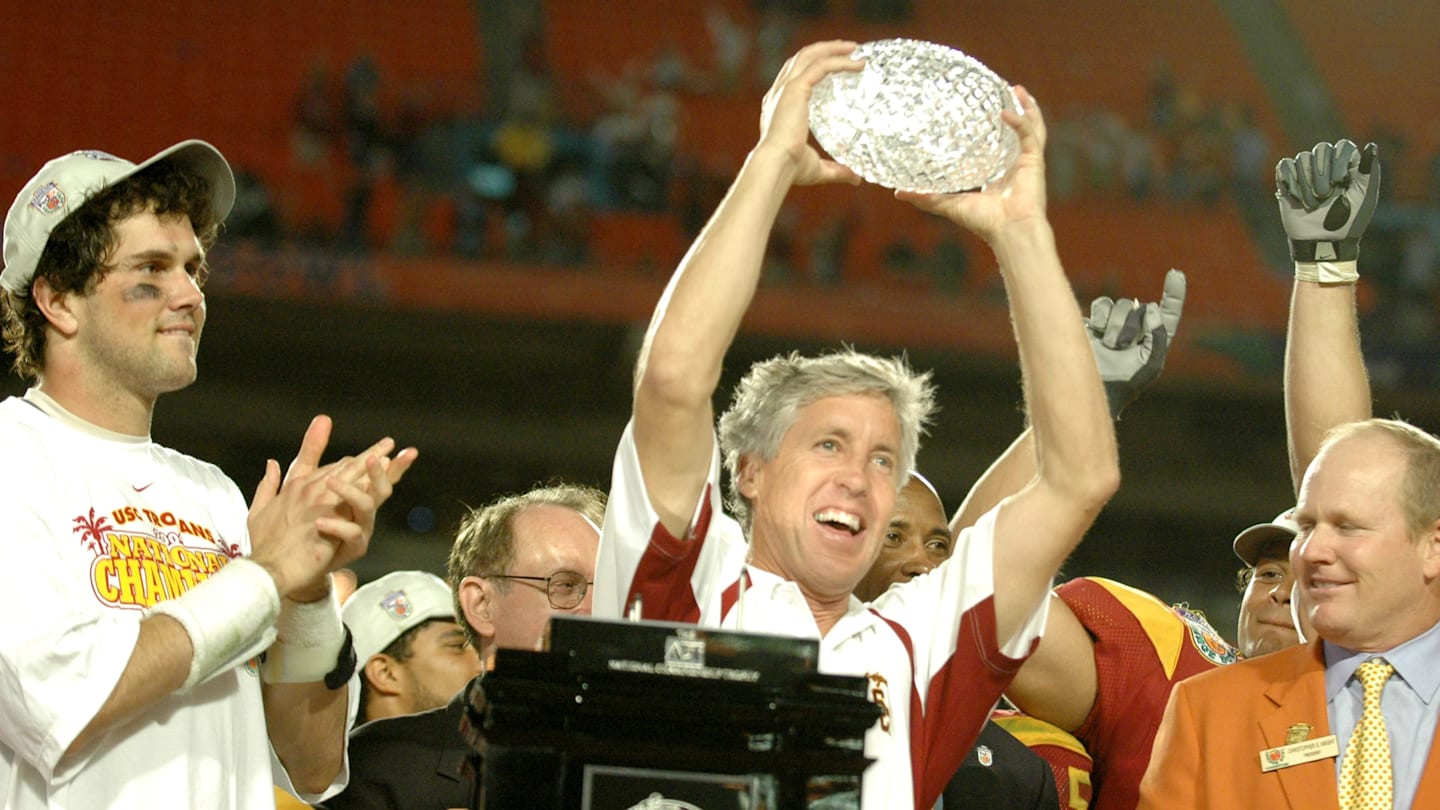 USC's Pete Carroll isn't eligible for CFB Hall of Fame