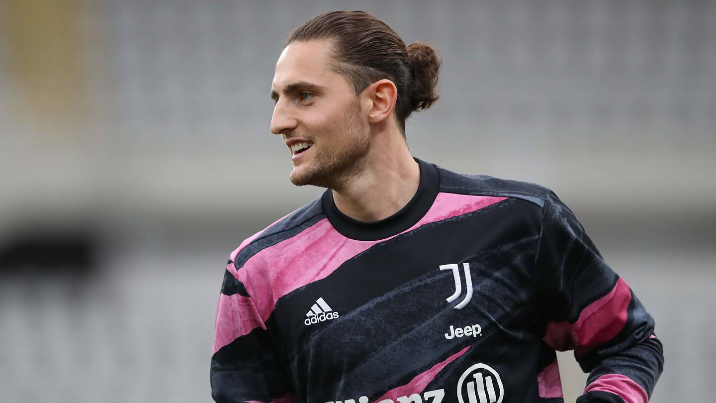 Man Utd linked with Donny van de Beek swap for Adrien Rabiot