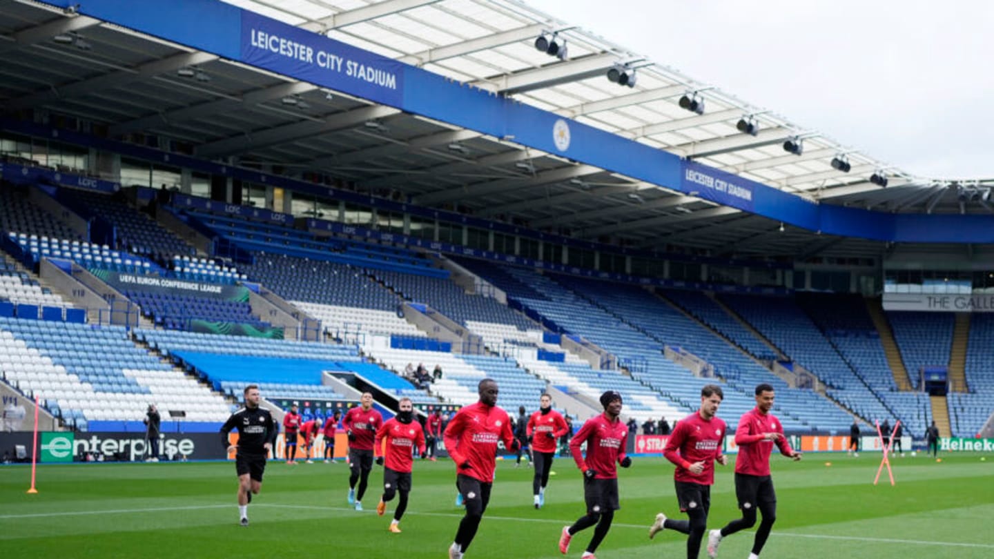 foxesofleicester.com