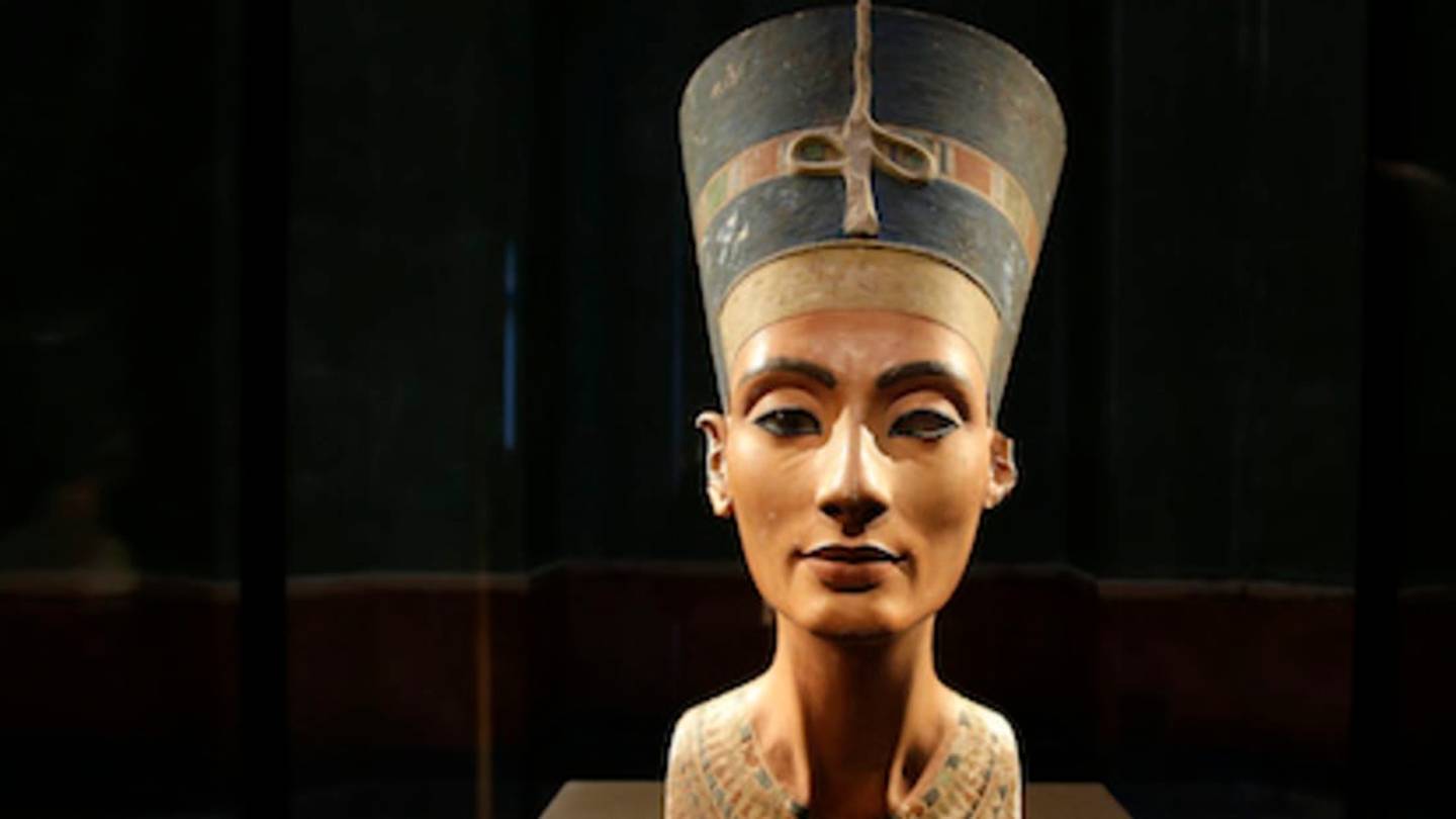 Artists' Sneaky Nefertiti Bust Scan May Have Been Faked