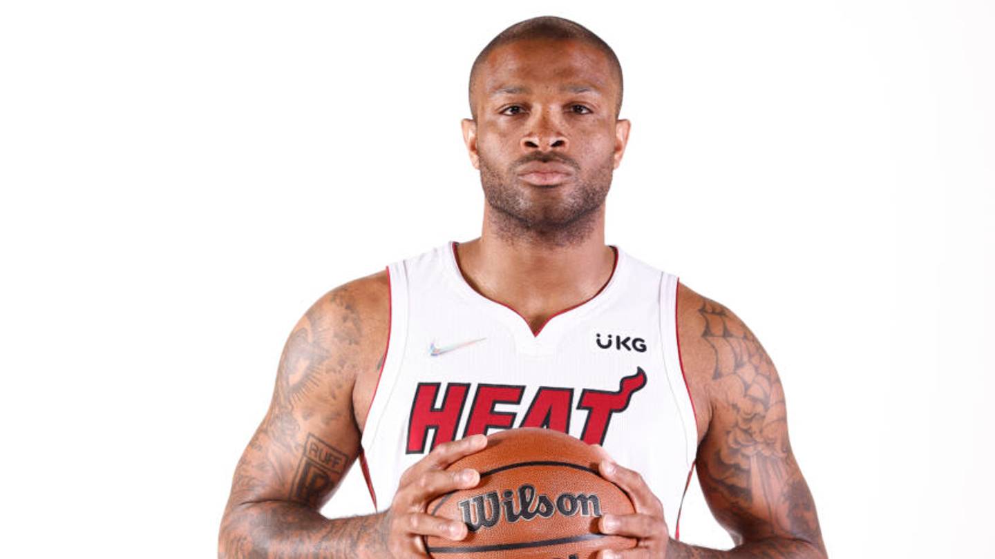 p j tucker net worth - Ilustrasi 2