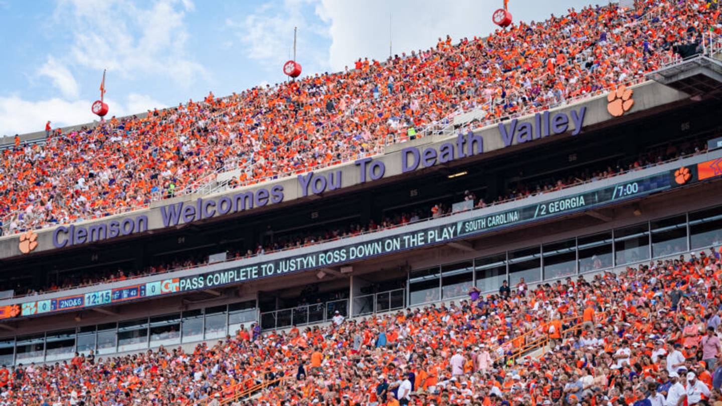 Clemson Death Valley Bag Policy
