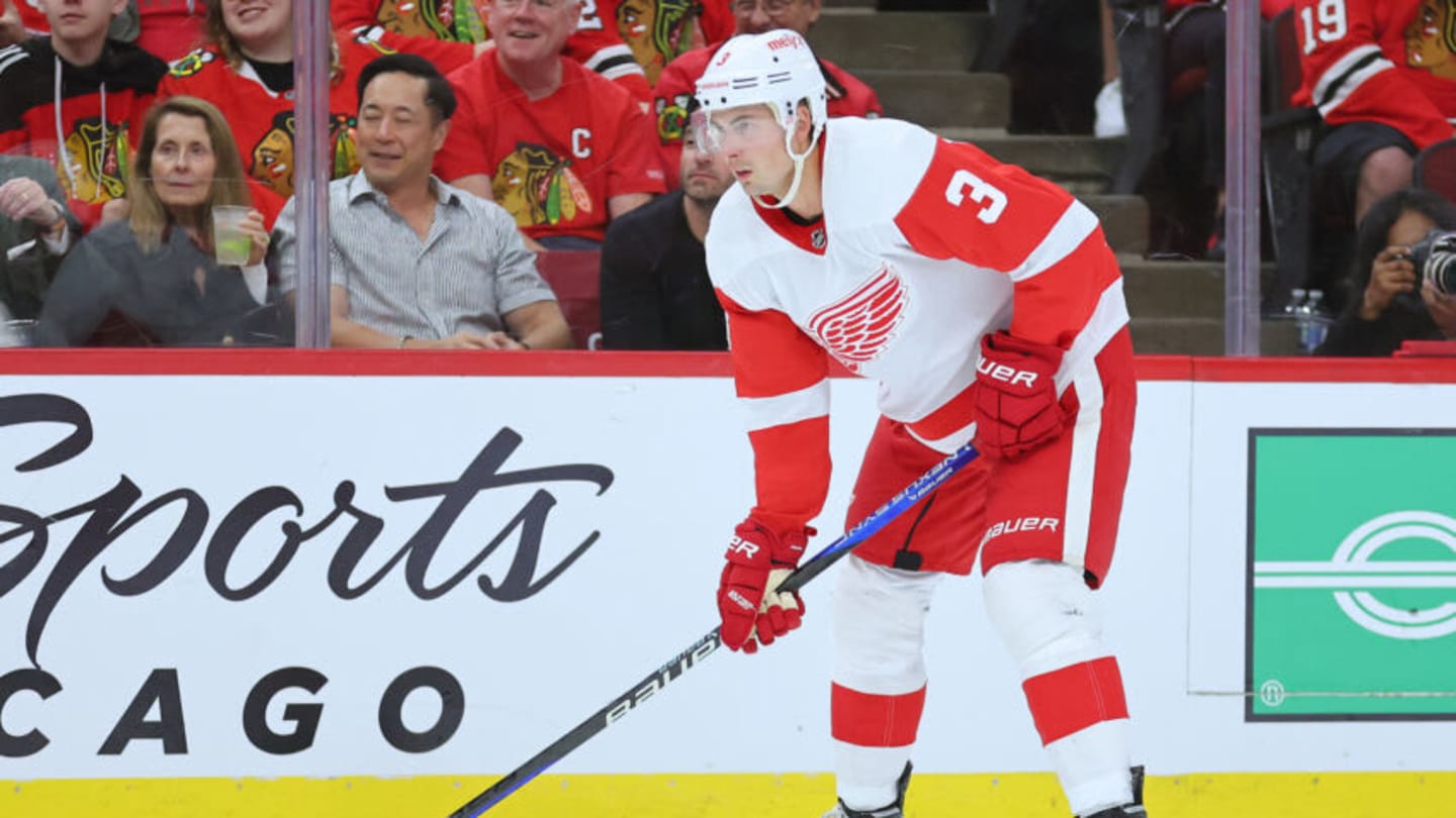 Justin Holl is off to an impressive start with the Detroit Red Wings
