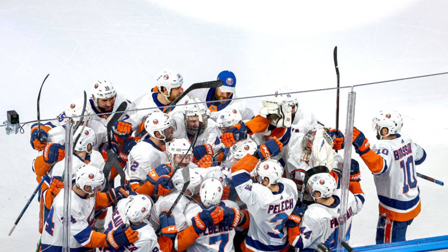 Islanders Reveal 2021 Opening Night Roster Plus Taxi Squad