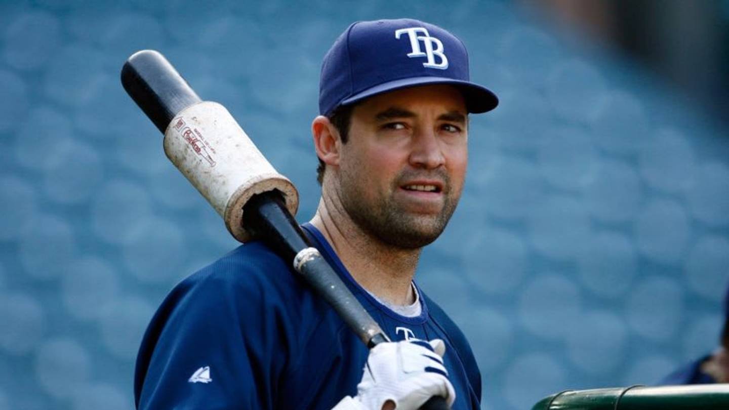 is pat burrell married - Ilustrasi 3