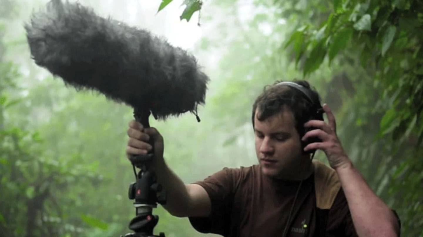 This Blind Bird Expert Can Identify 3000 Distinct Calls