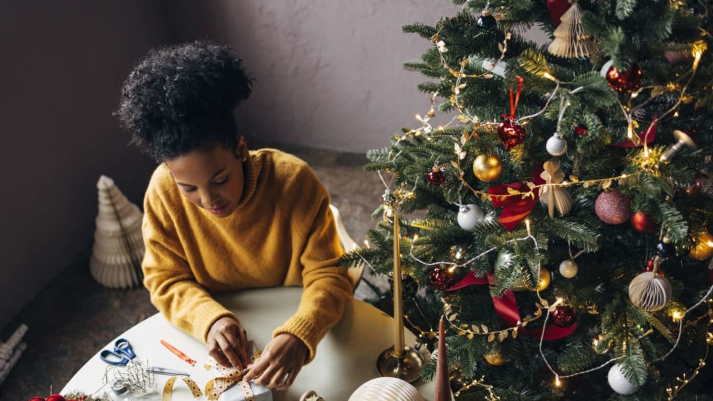 7 Festive Alternatives to Tinsel Mental Floss