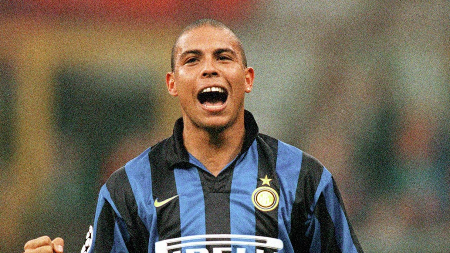 Ronaldo il Fenomeno, l'ascesa all'Olimpo che solo gli infortuni potevano fermare