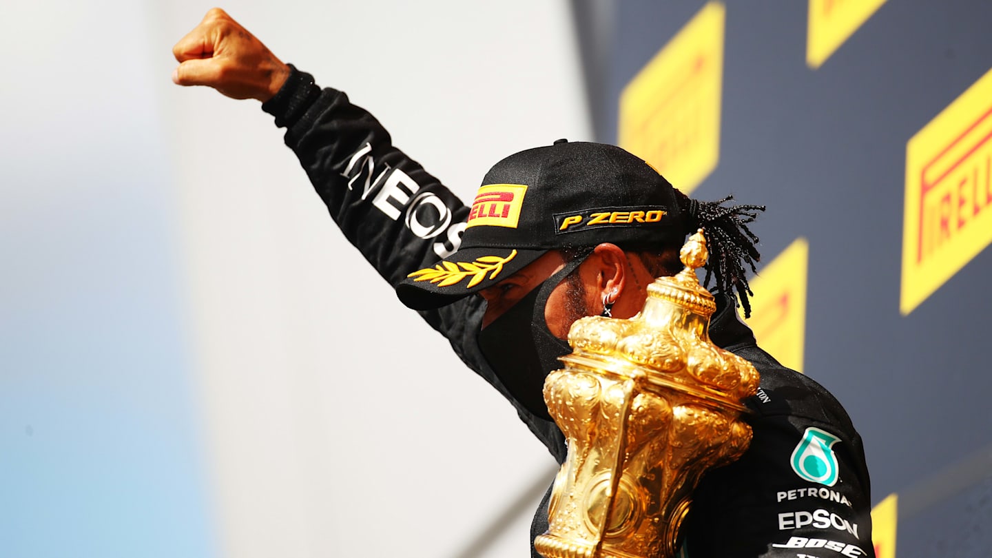 ¿Cuál es el patrimonio neto de Lewis Hamilton?