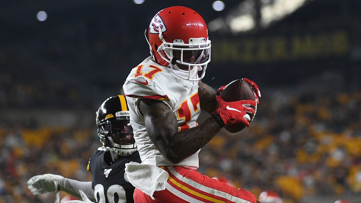 Mecole Hardman Fantasy Outlook Trending Up Following Second Preseason