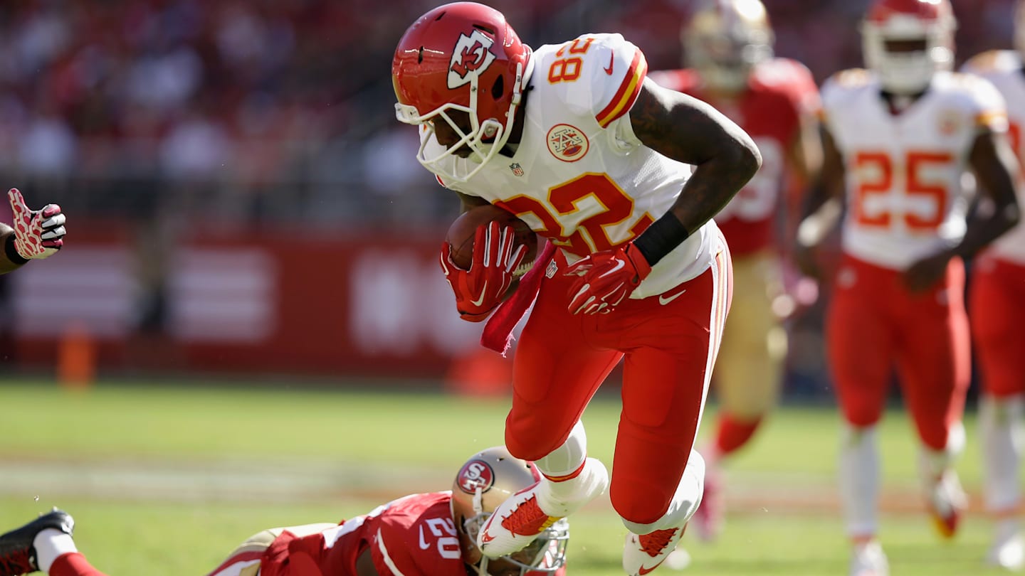 Jamaal Charles signs one-day contract to retire a Chief