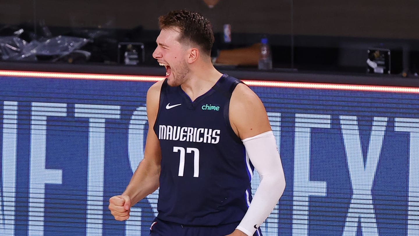 Luka Doncic Adds to ROTY Talks with Amazing Three-Point Buzzer Beater