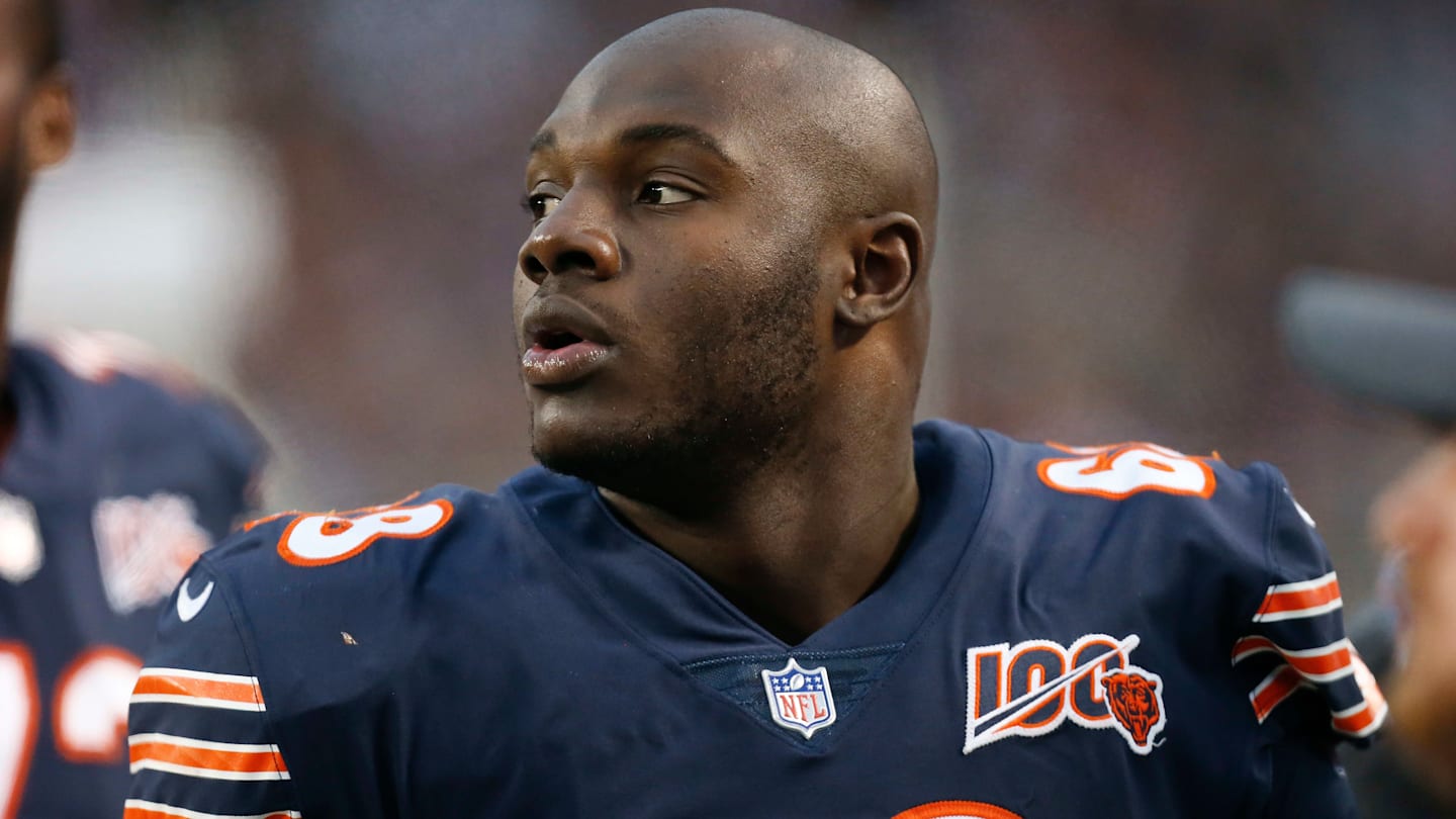 James Daniels Looks Unbelievably Jacked Heading Into Training Camp