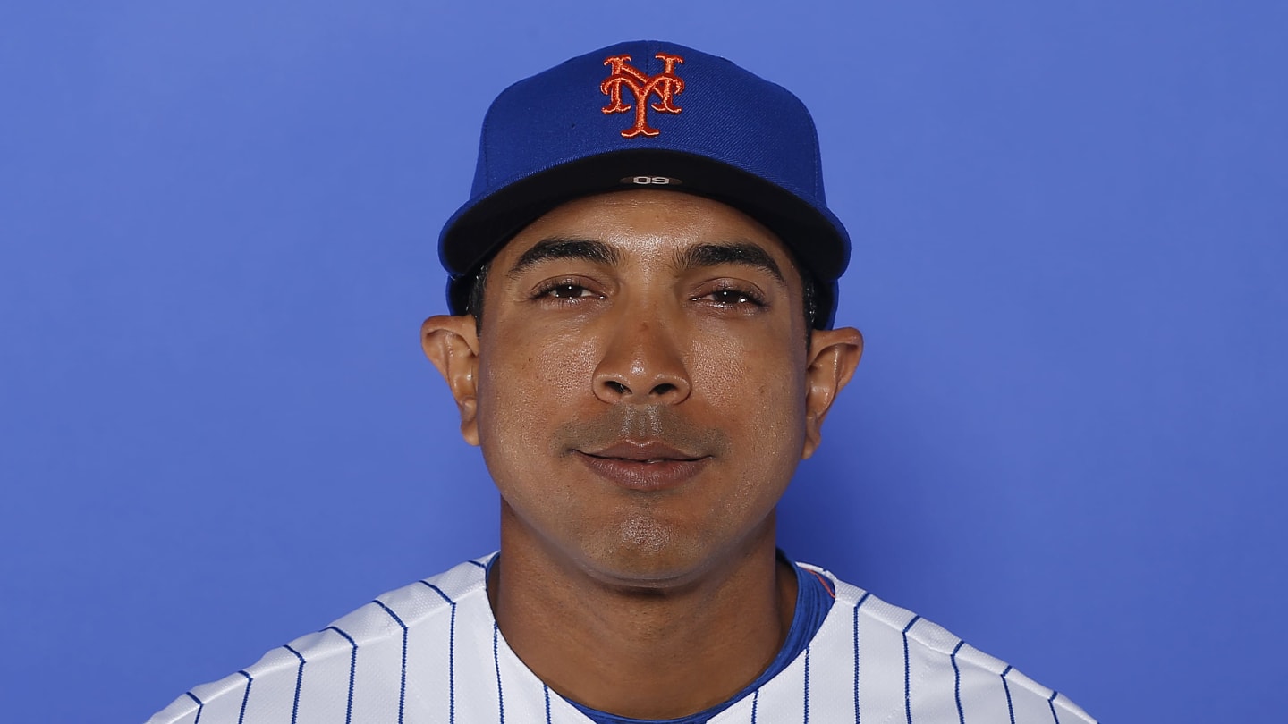 New York Mets to Hire Luis Rojas as New Manager