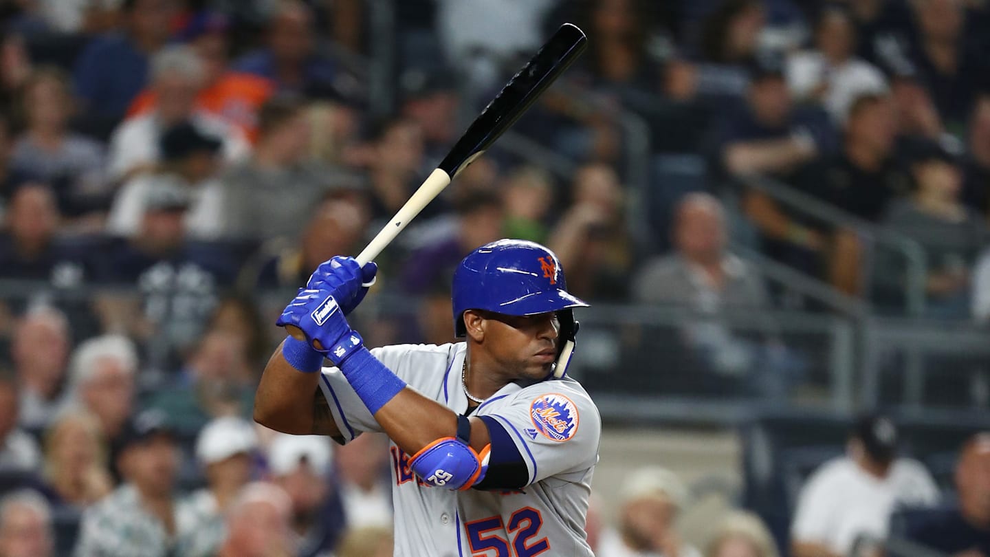 Yoenis Cespedes fractures ankle in 'violent fall' at his ranch