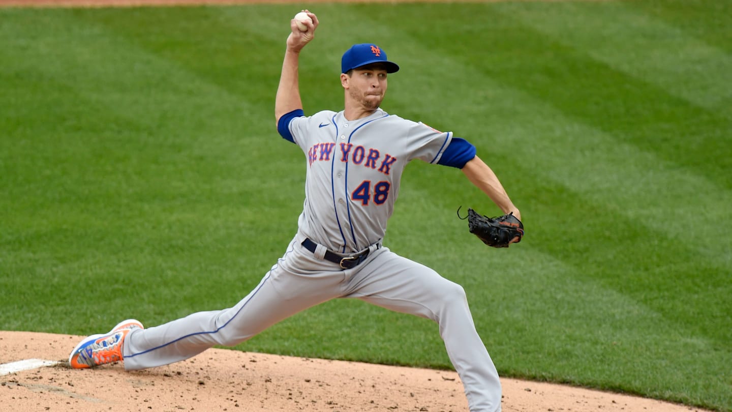 Top 10 Fantasy Baseball Starting Pitchers for 2021 MLB Season