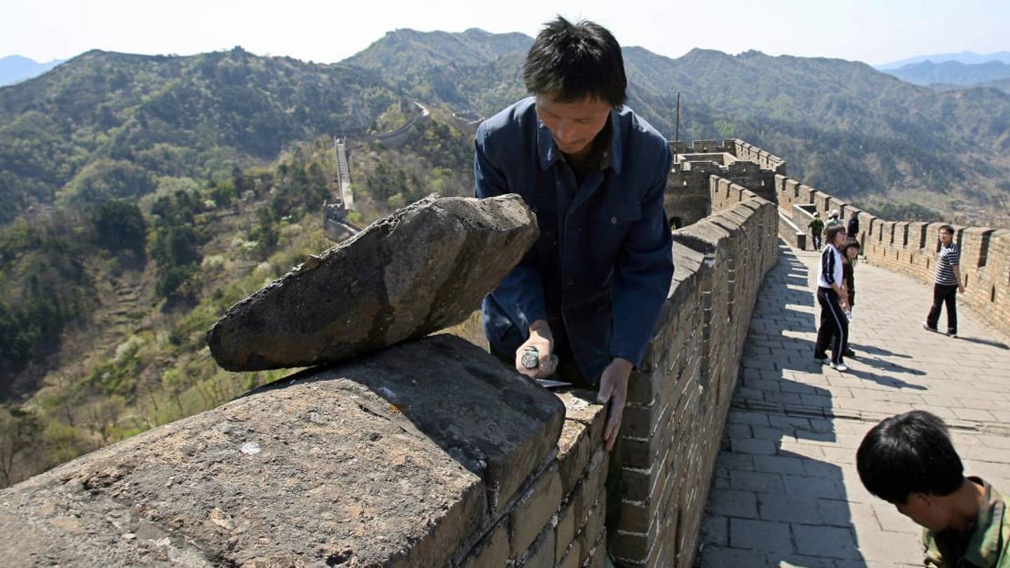 Meet the workers risking their lives to rebuild the great wall of china