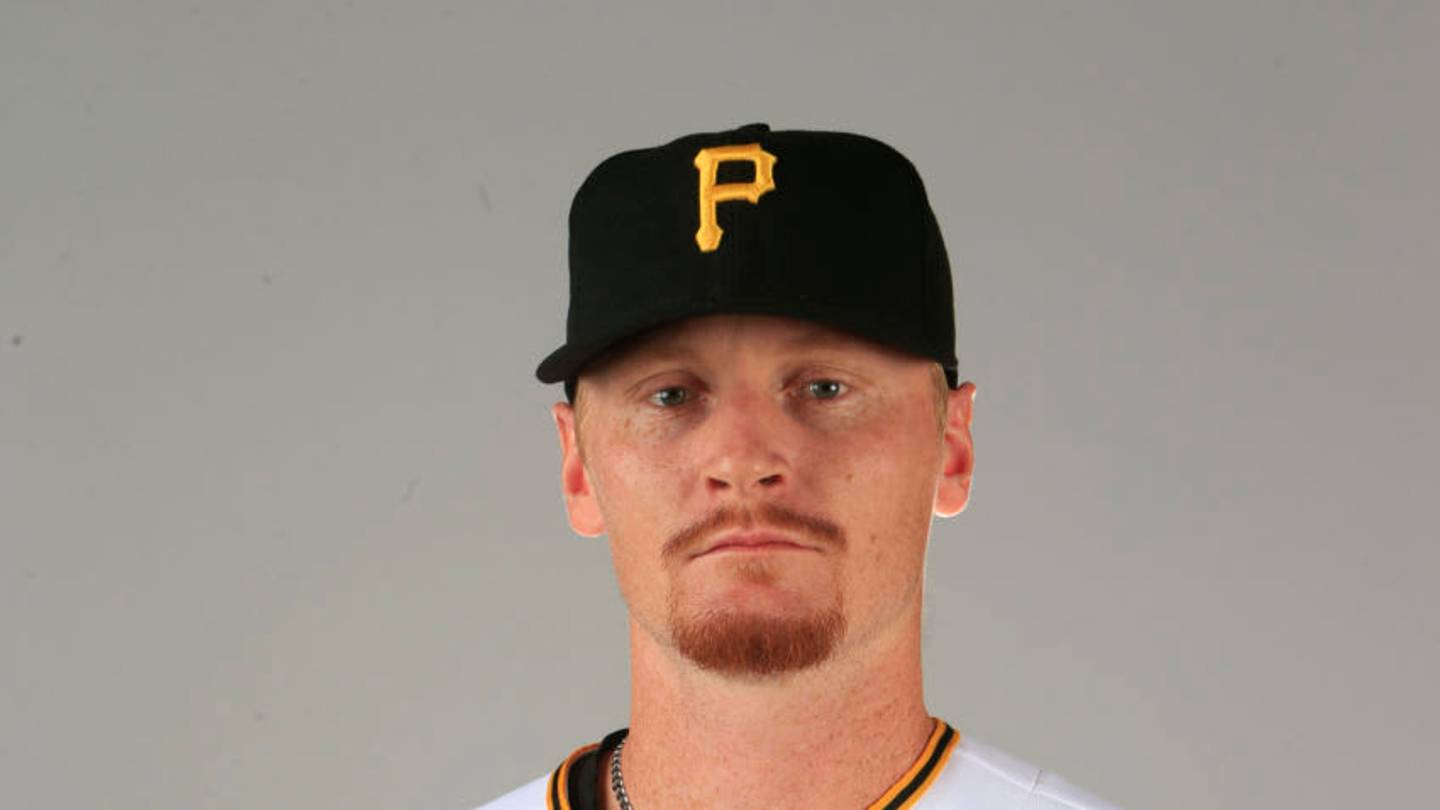 Pittsburgh Pirates Add Two Pitchers to the Active Roster