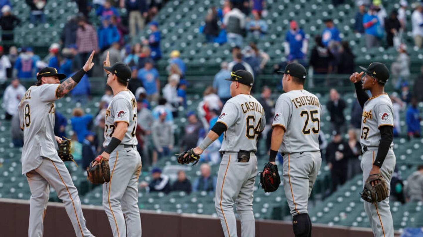 Pittsburgh Pirates Overcome -17 Run Differential to Win Series at Wrigley