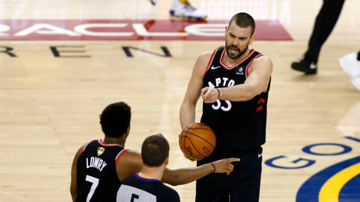 4 Centers the Houston Rockets should target in free agency