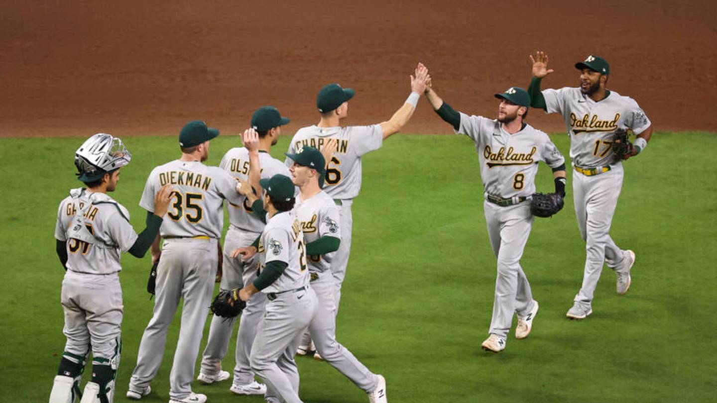 Oakland A's: The 13 game winning streak no one cares about