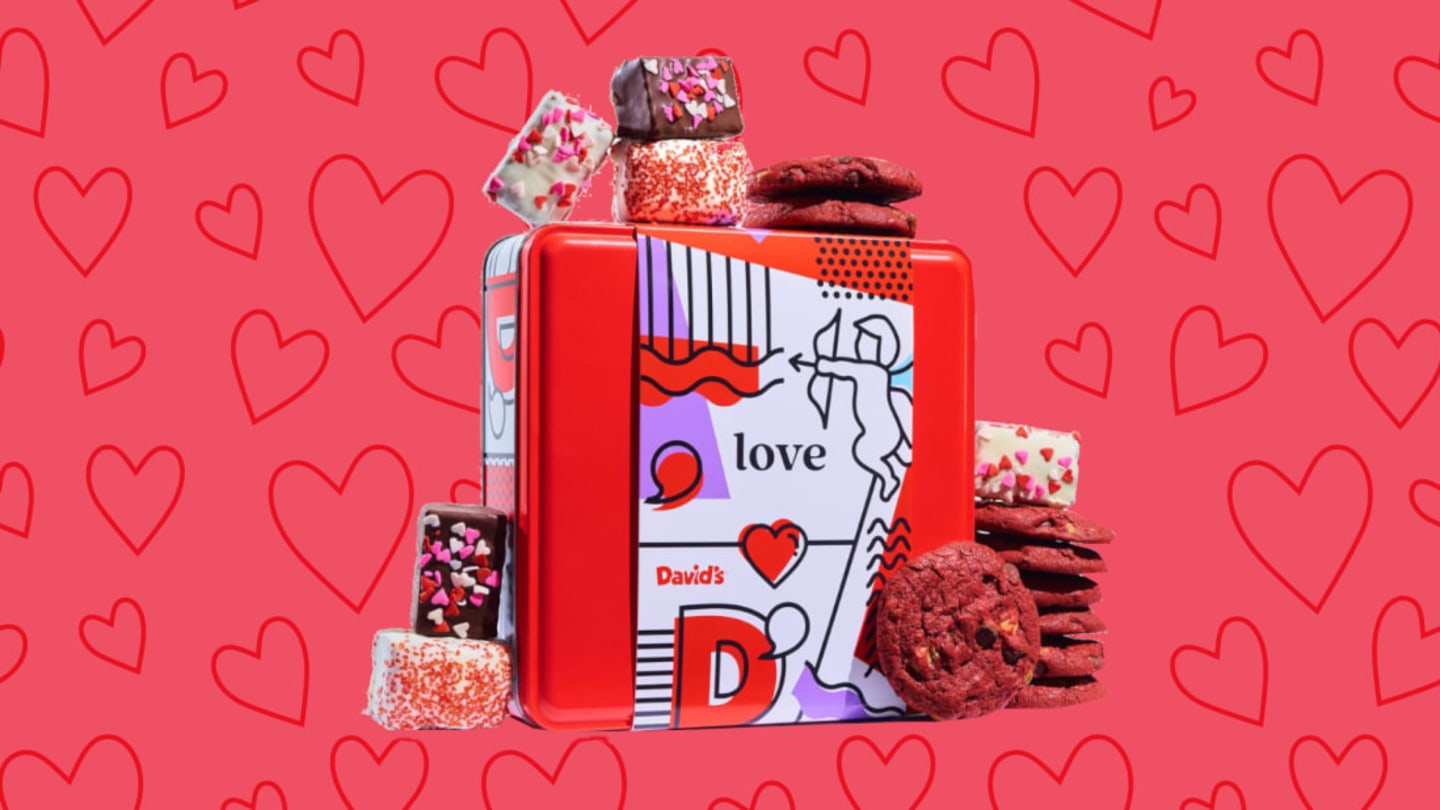 Get 15 Percent Off on David's Cookies Boxes This Valentine's Day