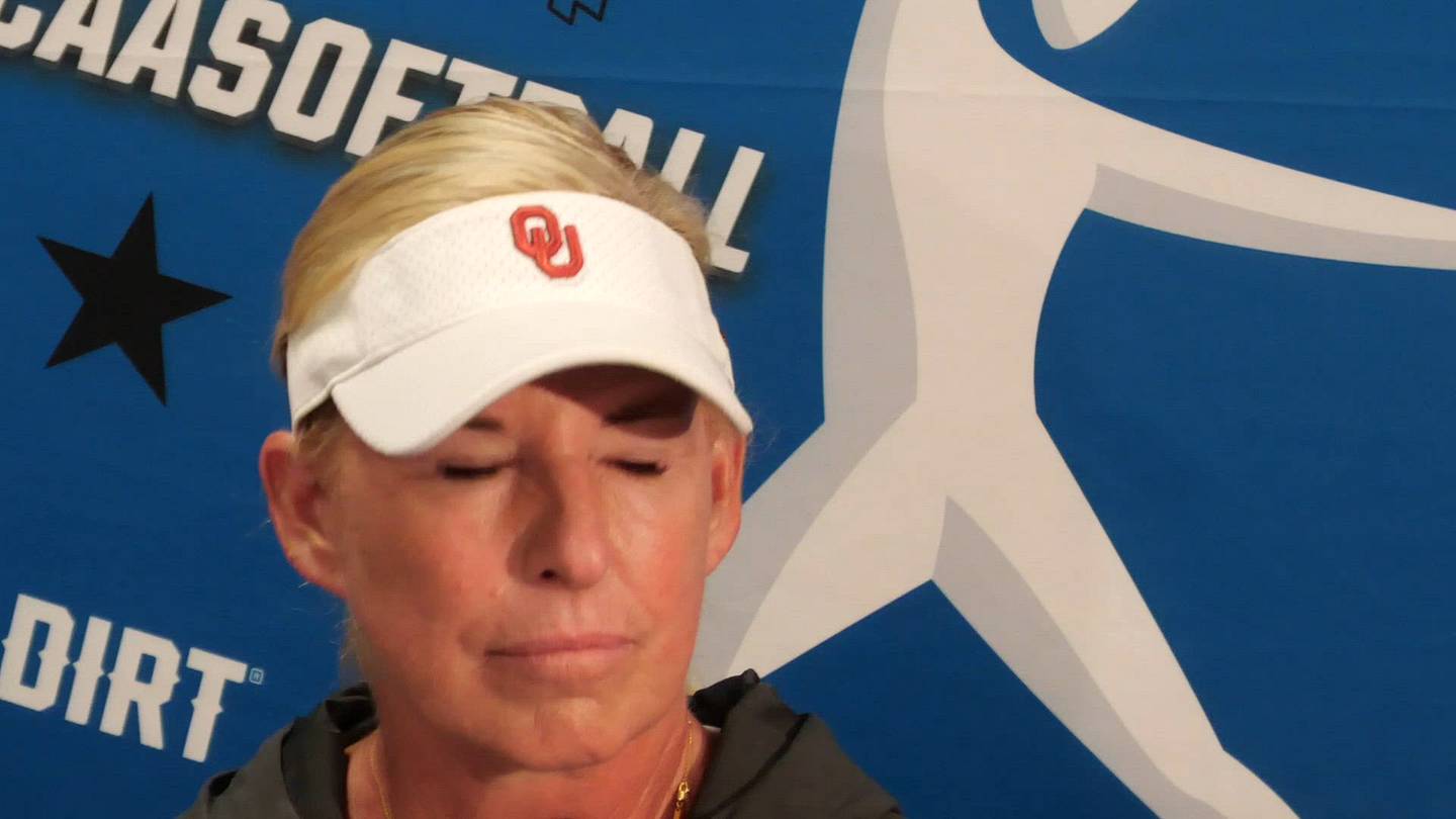 WATCH: Oklahoma Head Coach Patty Gasso, C Kinzie Hansen, INF Tiare Jennings and Alyss - Vimarsana News