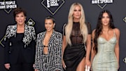 2019 E! People's Choice Awards - Social Crops