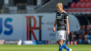 Selbst seine überragende Torquote wird am Ende wohl nicht reichen: Joel Pohjanpalo nach dem Last-Minute-Shock in Heidenheim