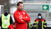 Che wird in der zweiten Mannschaft von Trainer Holger Seitz trainieren