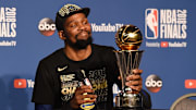 Durant ganó dos títulos de la NBA con los Warriors