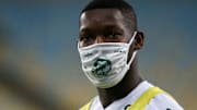 Jornalista afirma que há conflito interno no Palmeiras entre medalhões e jovens. Clube responde. 