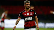 Com o futebol que vem apresentando, o Flamengo não merece vencer o Campeonato Brasileiro. "Vergonha". 