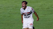 Igor Gomes, do São Paulo, marcou um golaço de voleio